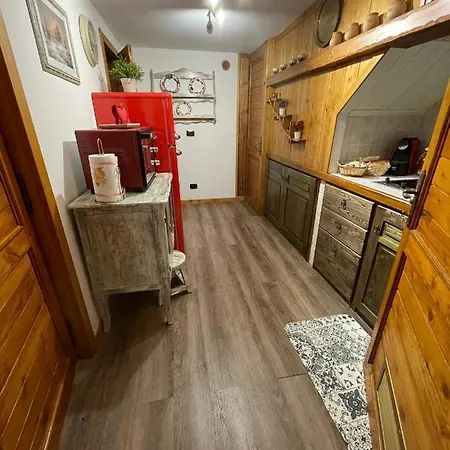 Chalet I Folletti * Abbadia San Salvator