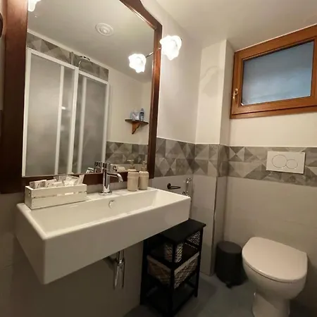 Chalet I Folletti * Abbadia San Salvator